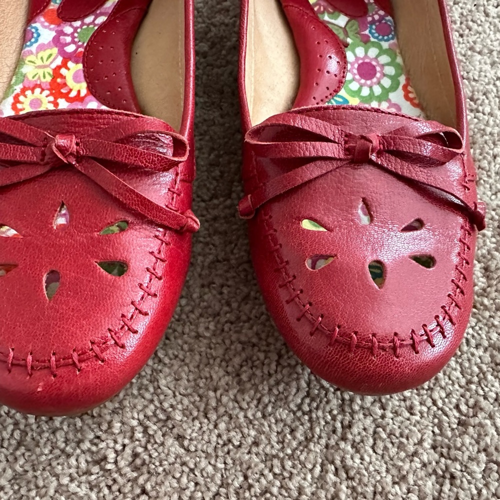 Born Red Leather Flats - Size 9/40.5 - Picture 2 of 7